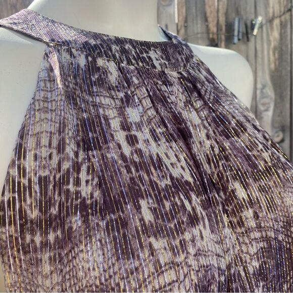 VELVET by GRAHAM & SPENCER Debbie Metallic Halter
Size medium - Picture 8 of 15